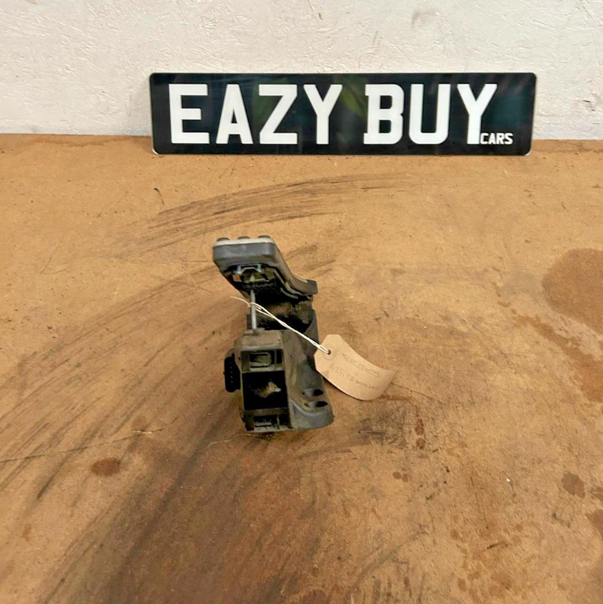 Mercedes C GLC Class Throttle Accelerator Pedal A2533000104