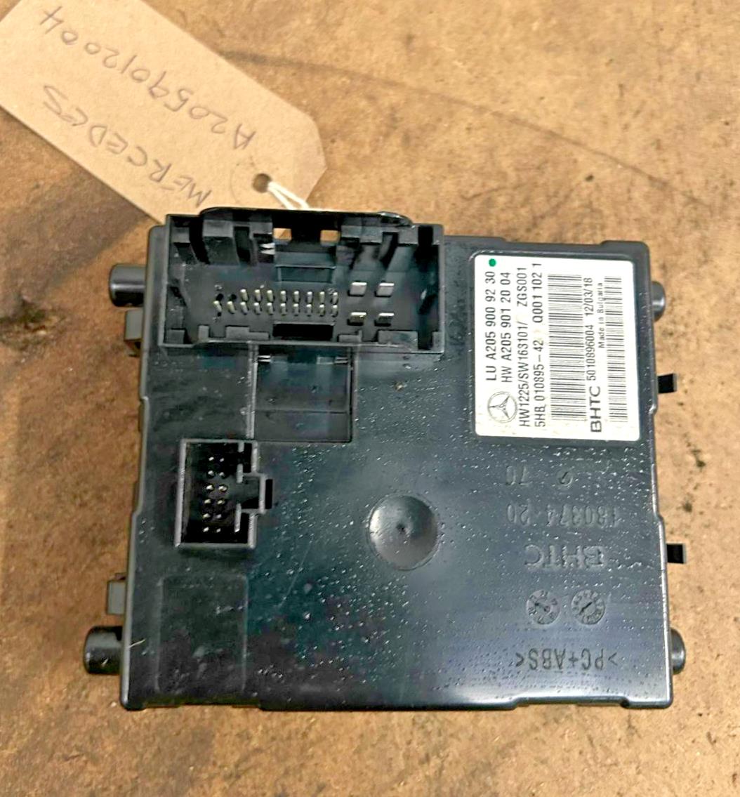 Mercedes GLC C Class Control Module ECU Unit A2059012004