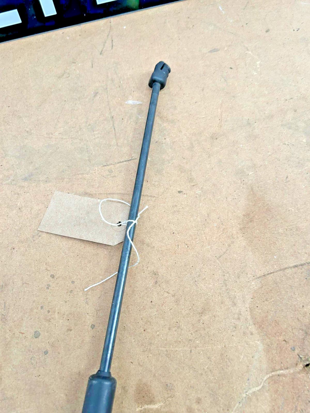 MERCEDES GLC X253 PAIR OF TAILGATE GAS STRUT DRIVER & PASSENGER A2539800164