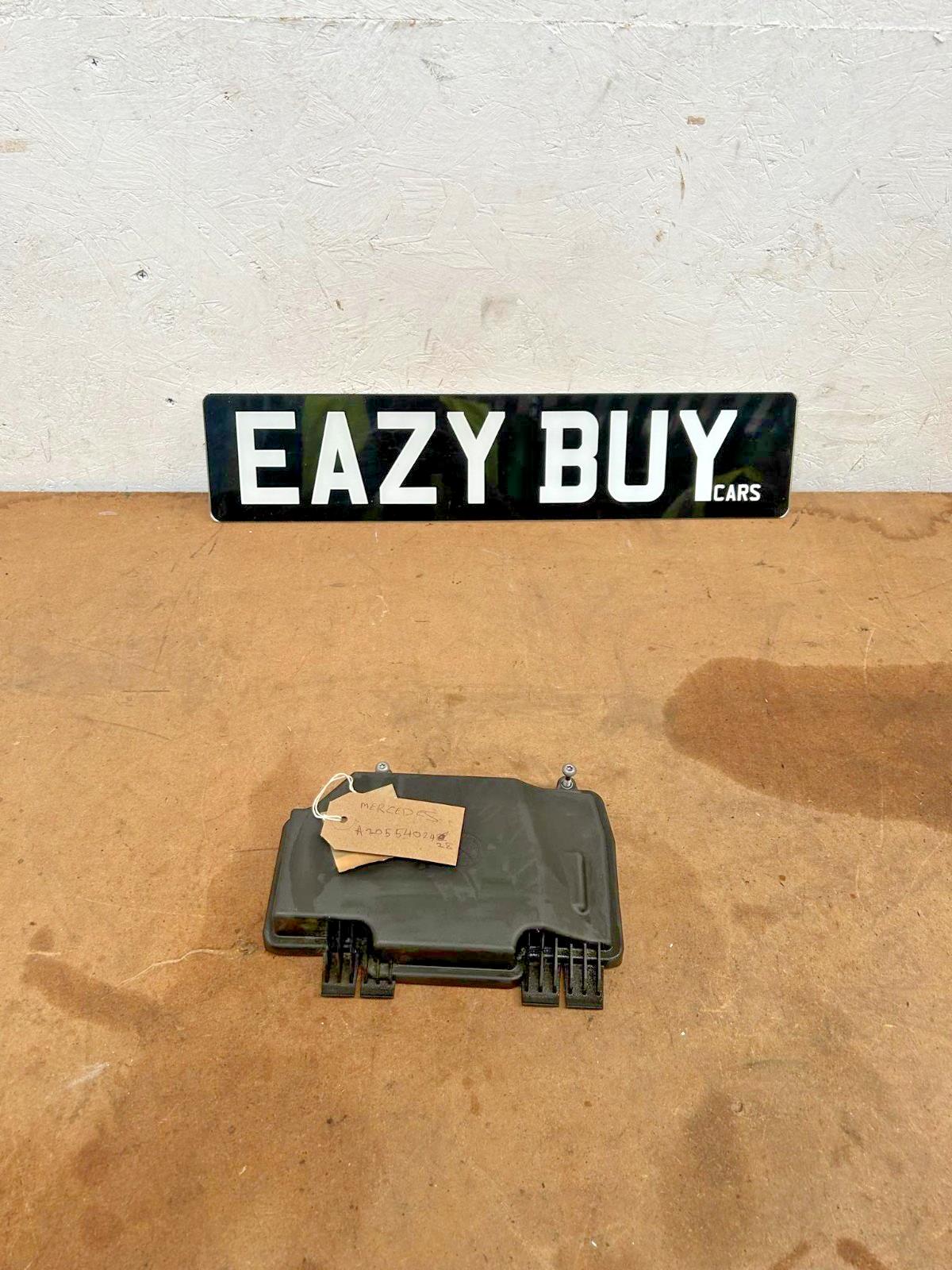 Mercedes W205 Cover Front Fuse Box Control Module Cap Top Cover Trim A2055402428