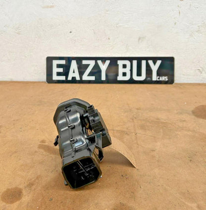 MERCEDES C CLASS W205 DASHBOARD PASSENGER SIDE AIR VENT DUCT A2058300100