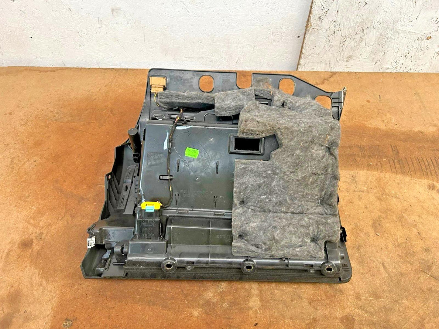 AUDI A4 B8 A5 8T GLOVEBOX STORAGE COMPARTMENT COMPLETE 8K2857035B
