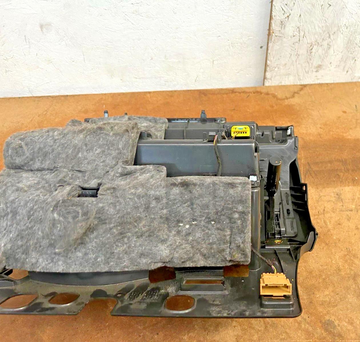 AUDI A4 B8 A5 8T GLOVEBOX STORAGE COMPARTMENT COMPLETE 8K2857035B