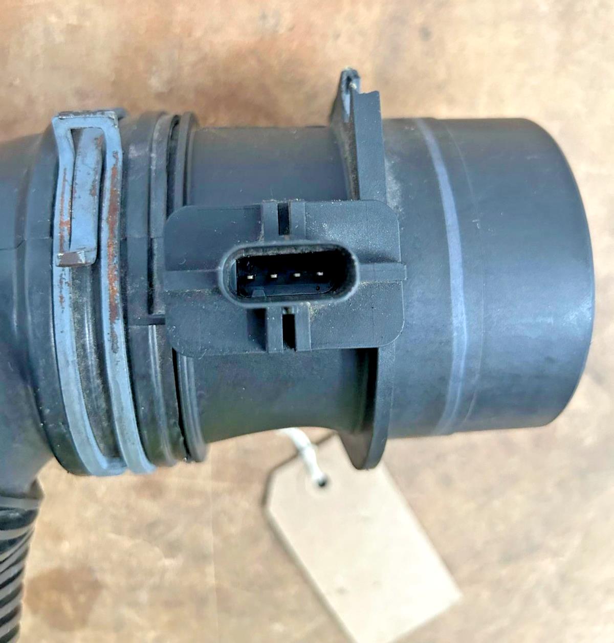VW AUDI SEAT SKODA 1.6 TDI CLH CXX AIR INTAKE PIPE WITH AIR MASS 5Q0129635