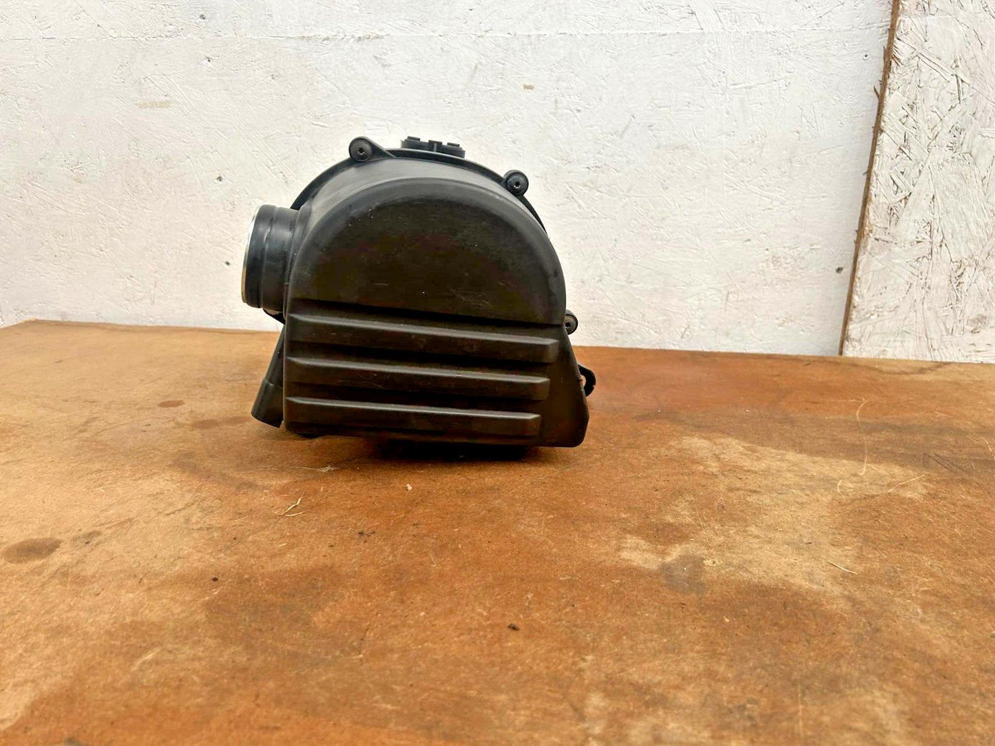 VW AUDI SEAT SKODA 1.4 TSI AIR FILTER BOX COMPLETE 6R0129607D