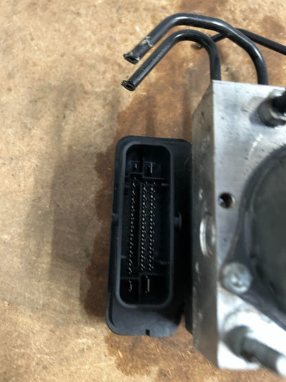 MERCEDES A CLASS W176 ABS PUMP MODULE WITH CONTROLLER  A0094316412