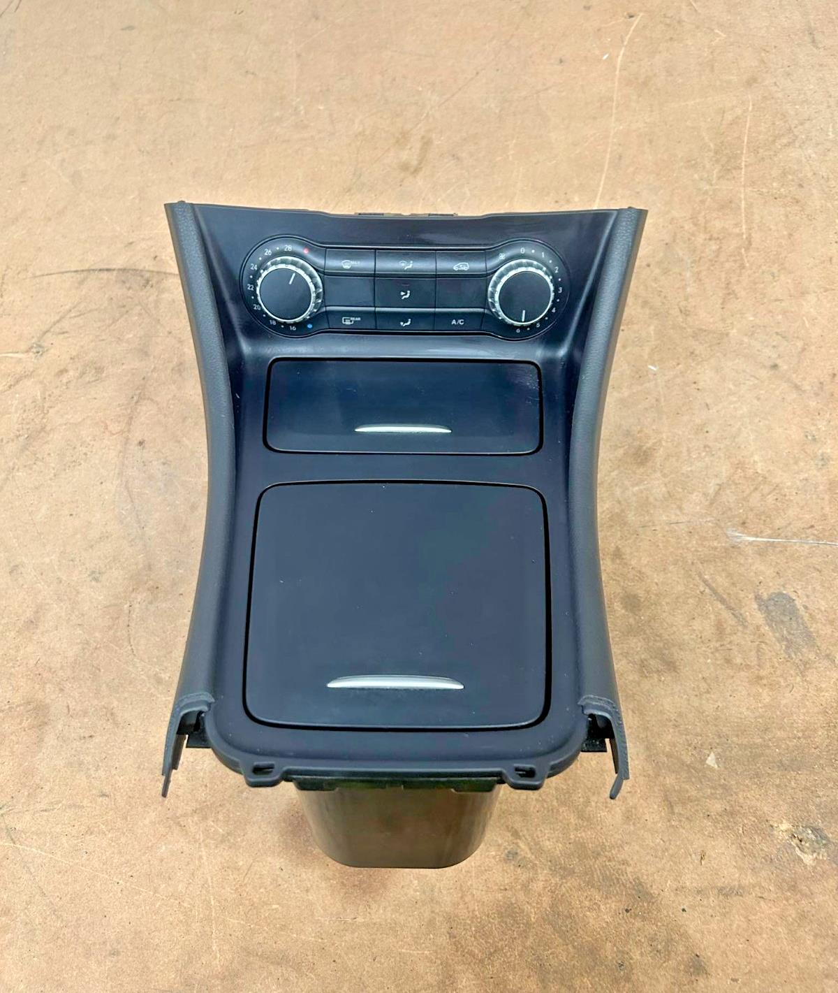 MERCEDES CLA A CLASS AMG CENTRE CONSOLE STORAGE TRIM COMPLETE A1766801250