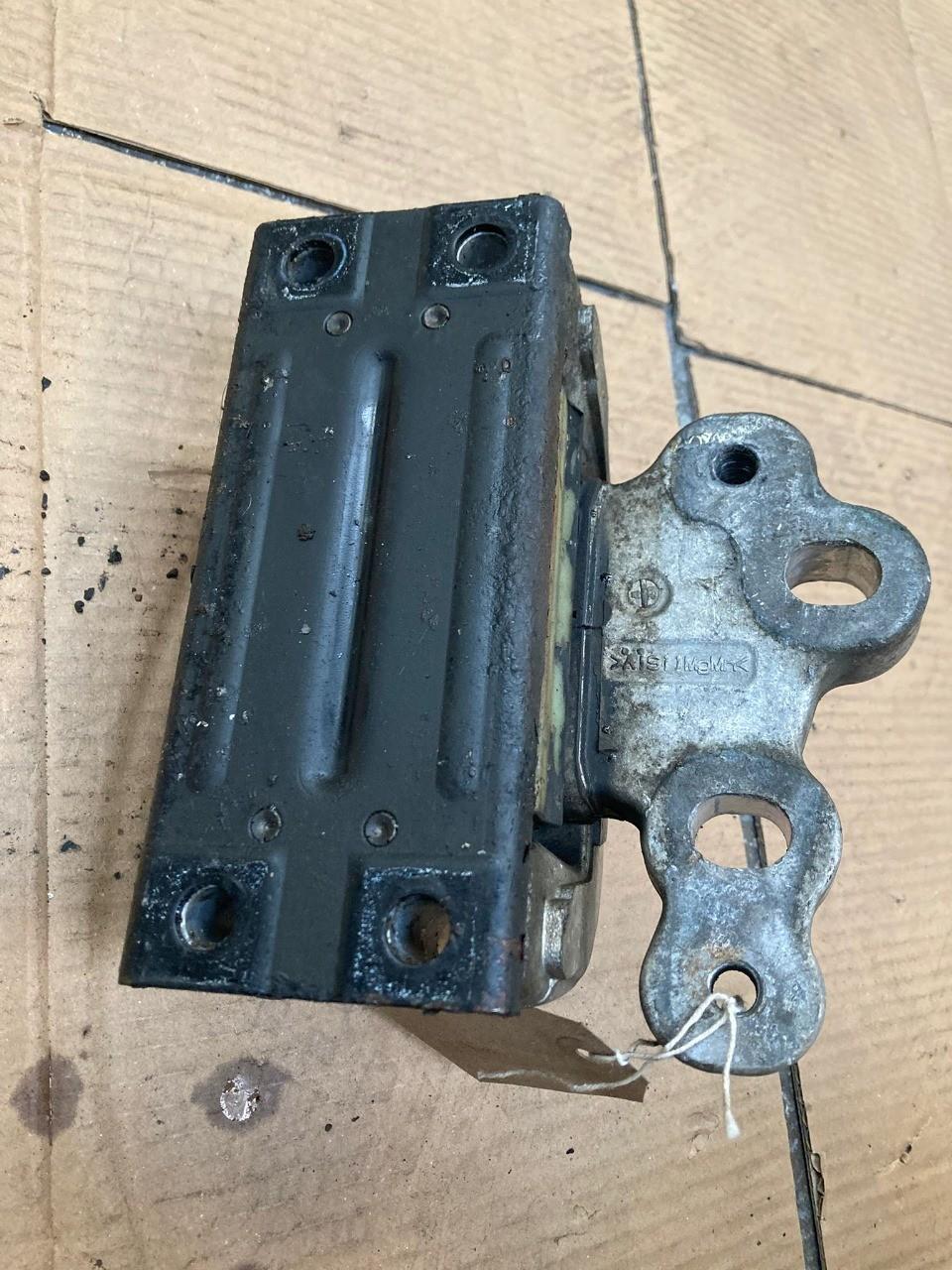 FORD TRANSIT CUSTOM 2.0 EcoBlue Right Engine / Gearbox Mount Bracket GK2A7K124A