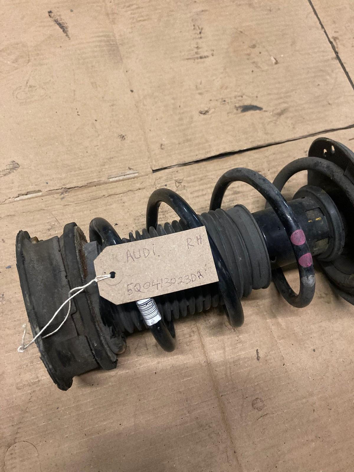 AUDI A3 8V 8Y Front Shock Absorber Suspension Strut N/S O/S 5Q0413023DA