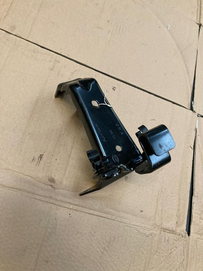 LAND ROVER RANGE ROVER L405/SPORT L494 Spare Wheel Bracket JPLA47066AA Used