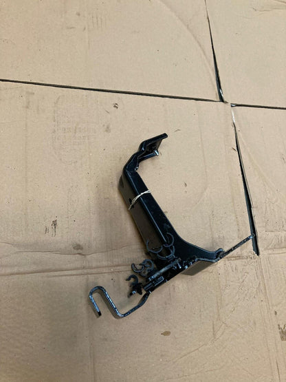 LAND ROVER RANGE ROVER L405/SPORT L494 Spare Wheel Bracket JPLA47066AA Used