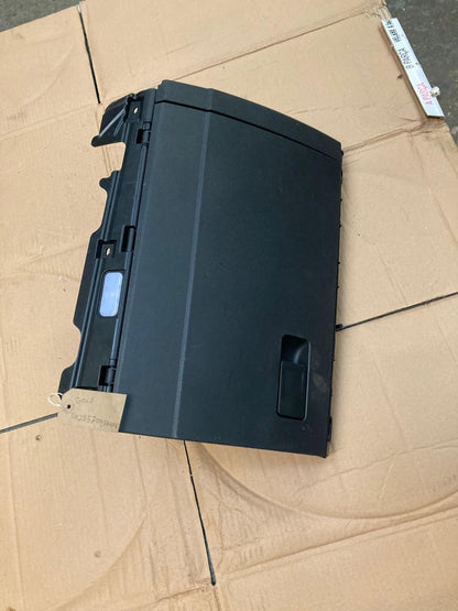 VOLKSWAGEN GOLF MK8 GLOVE BOX 5H2857097A4PK