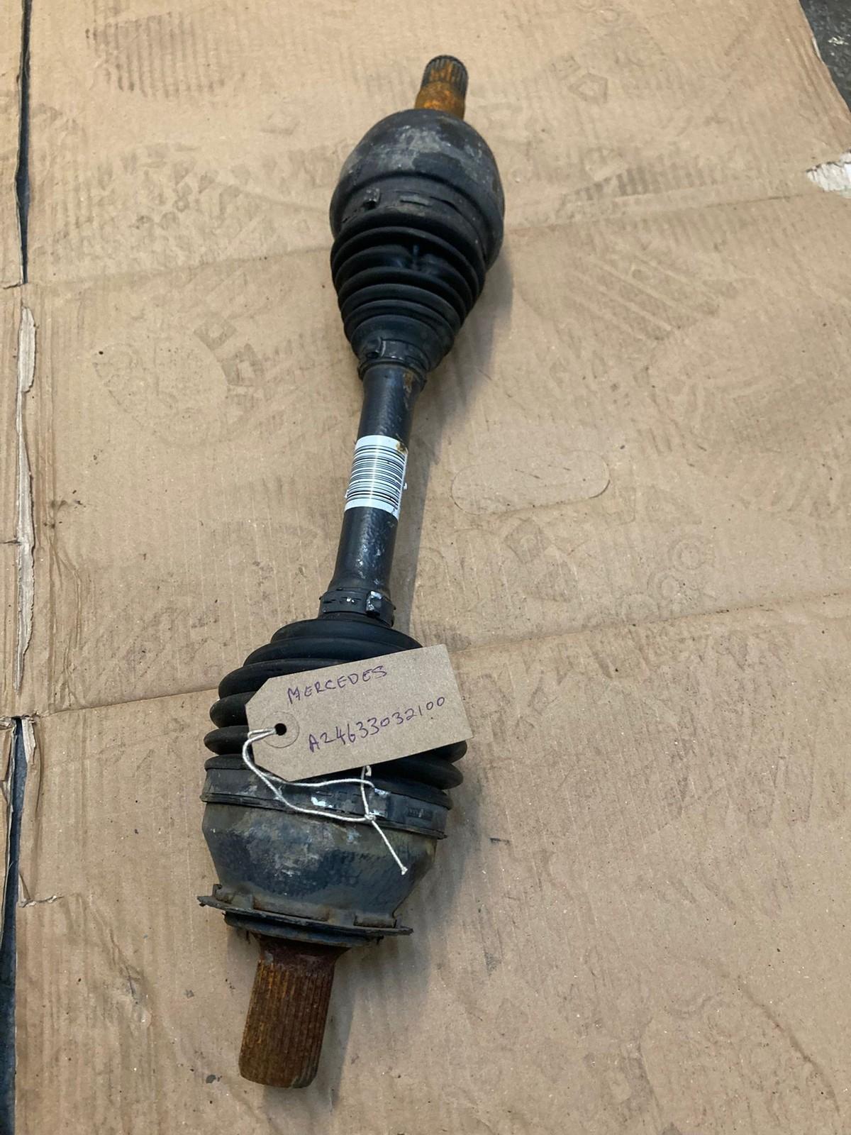 MERCEDES B-CLASS W246 Left Side Front DriveShaft A2463303100