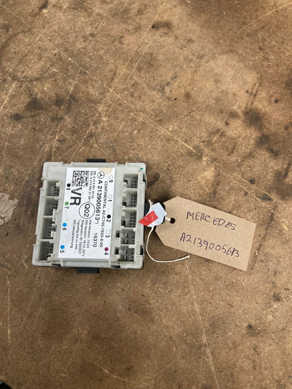 Mercedes E-Class W213 (2016-2023) Front Right Door Control Module Unit A21390056