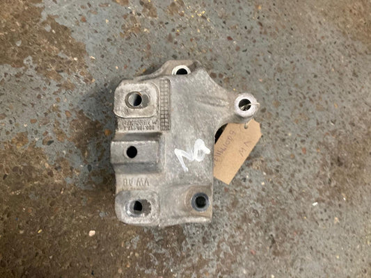 Volkswagen Polo/Audi/Skoda (2018 onwards) Left Engine Mount Bracket 5Q0199117A