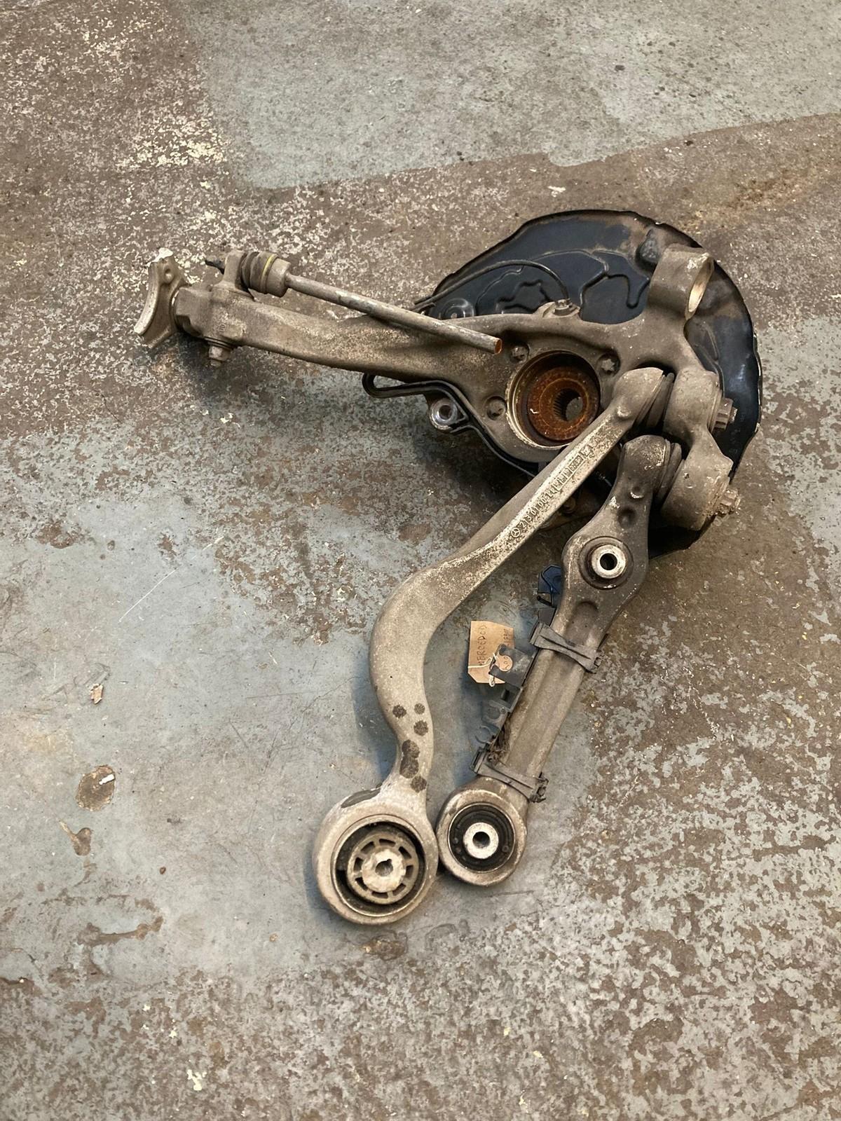 Mercedes GLC C-Class (2013 onwards) Front Left Wheel Bearing Housing A0004217900