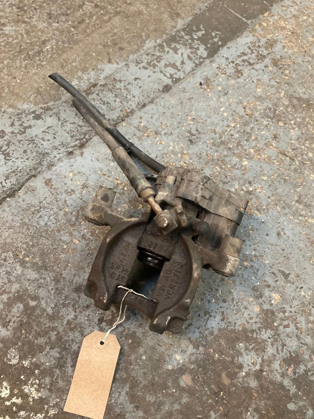 VW Golf Mk7 (2012-2021) Rear Right Brake Caliper VCR271