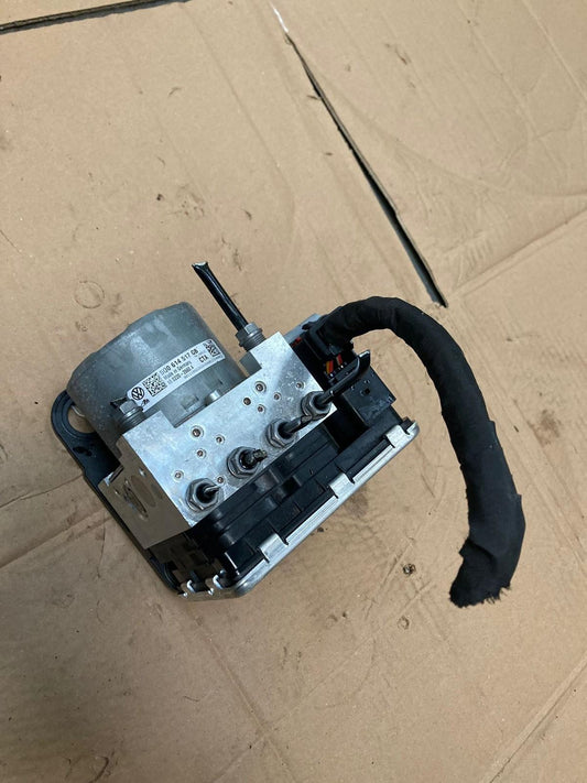 Volkswagen Altas (2021-2023) ABS Anti-Lock Break Pump Module 5Q0614517GB