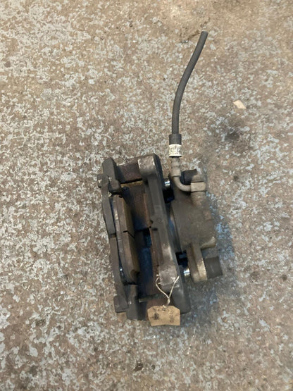 Volvo V60, V90, XC40 (2019-2023) Front Left Brake Caliper 31665740