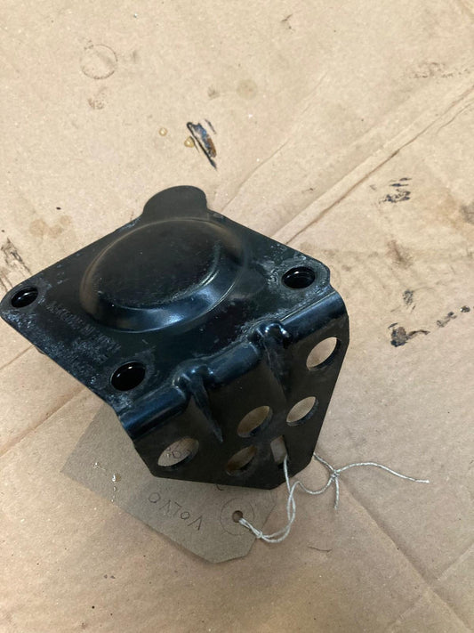 Volvo S60 V60 V90 XC60 XC90 (2017 onwards) Engine Block Cap Cover 32298669