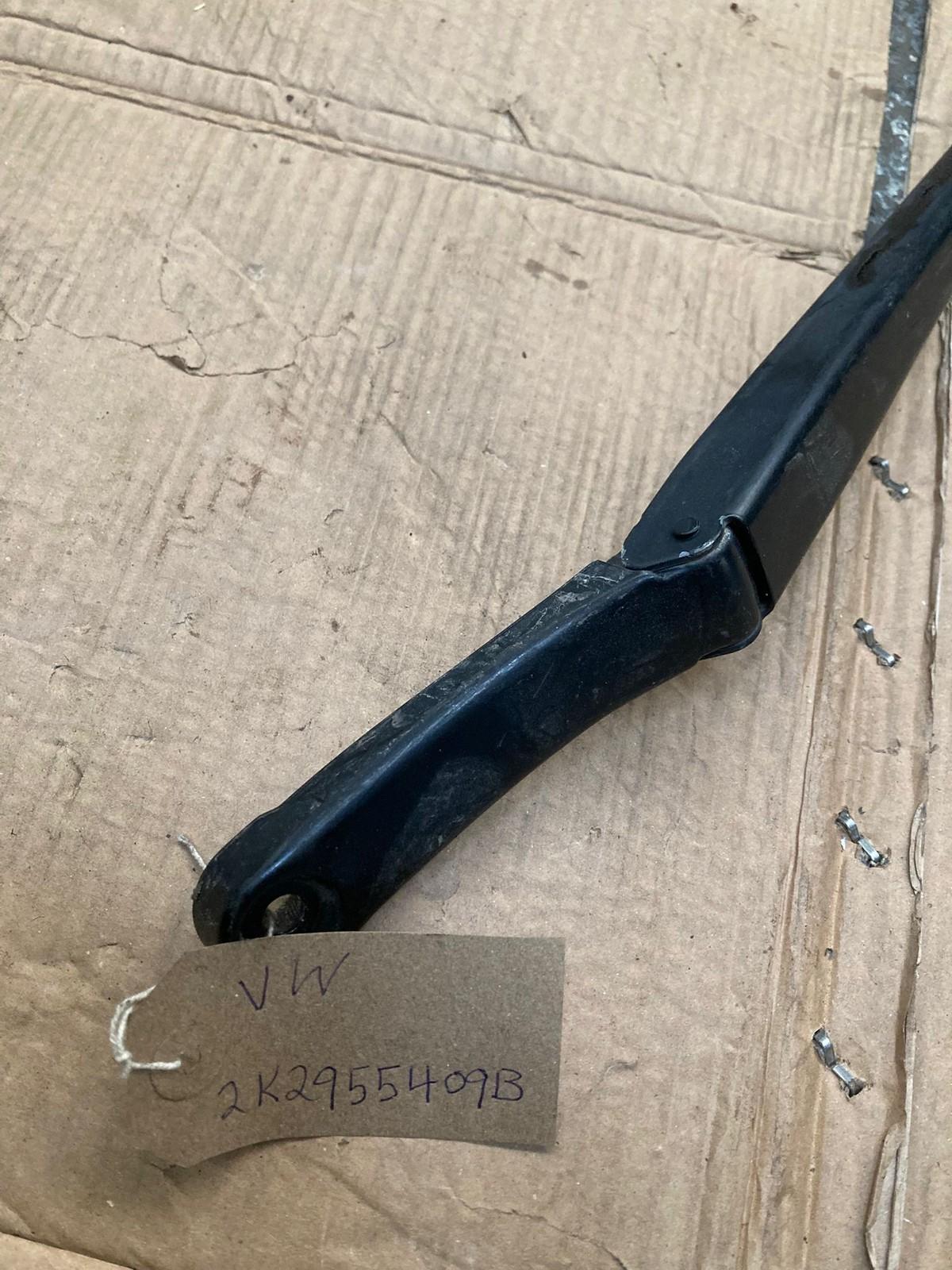Volkswagen Caddy / Touran (2007-2016) Front Right Wiper Arm 2K2955409B