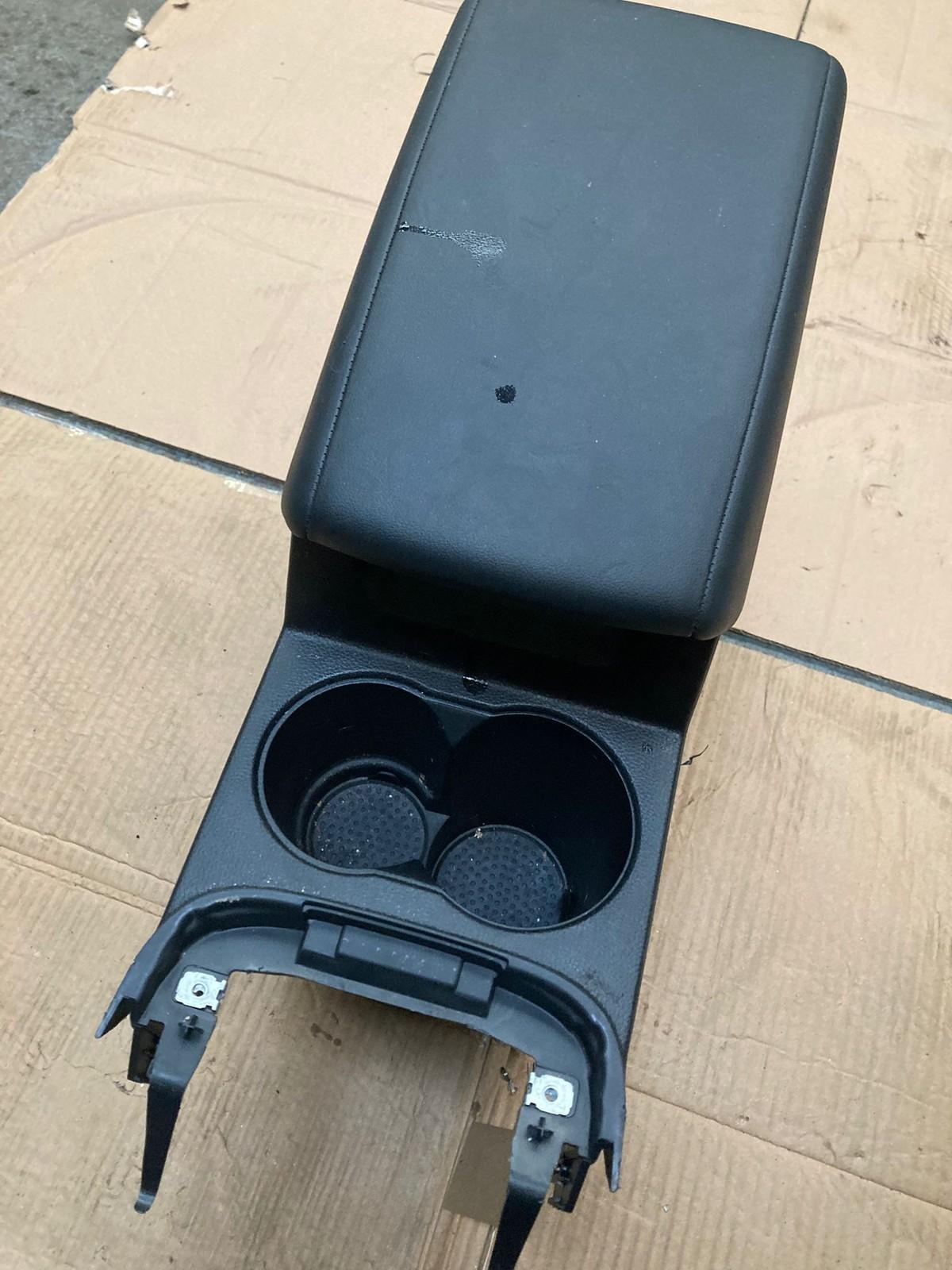 Seat Ateca (2021-2024) MK1 Centre Console Armrest Seat 575864207J38M