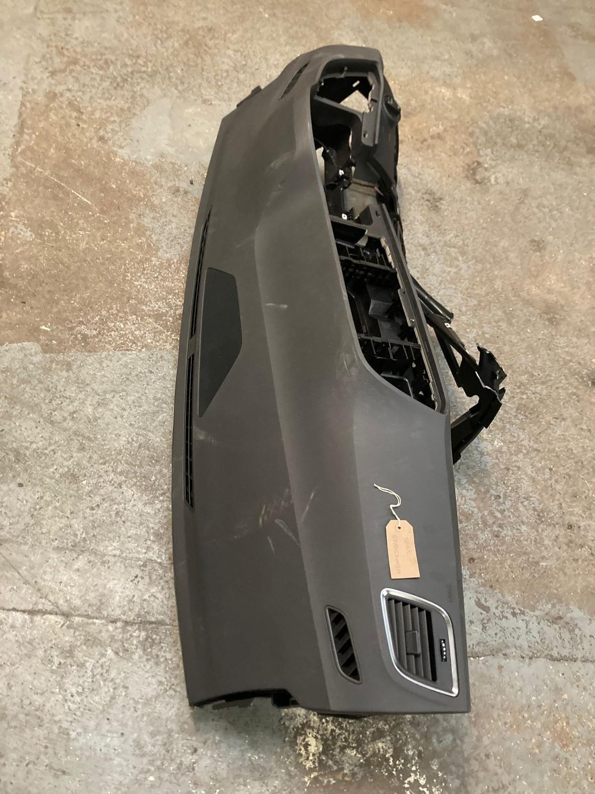 SEAT Ateca MK1 (2016-2024) Dashboard Assembly 577857003M