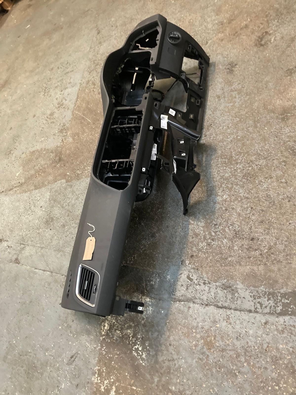 SEAT Ateca MK1 (2016-2024) Dashboard Assembly 577857003M