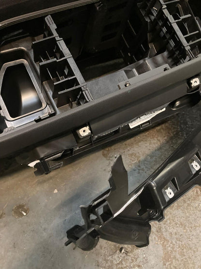 SEAT Ateca MK1 (2016-2024) Dashboard Assembly 577857003M