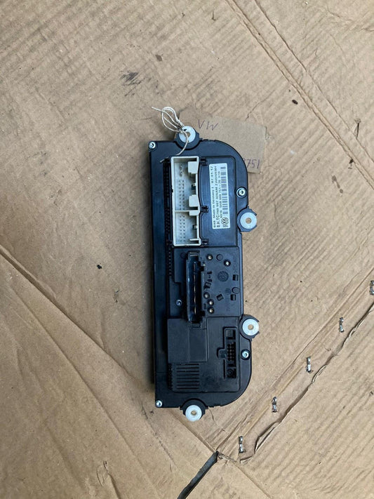 VOLKSWAGEN GOLF VI (5K1) 1.6 TDI Heating / A‑C Control Panel K0165HB00975170H19