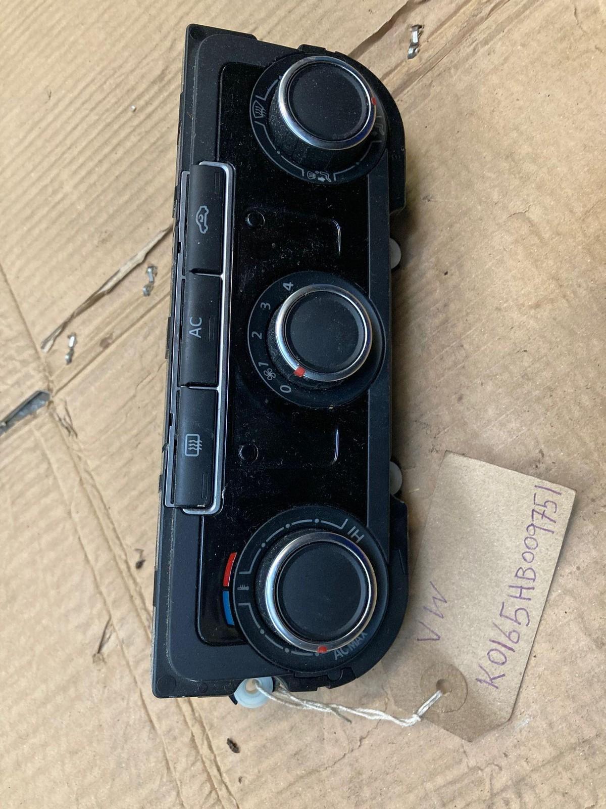 VOLKSWAGEN GOLF VI (5K1) 1.6 TDI Heating / A‑C Control Panel K0165HB00975170H19