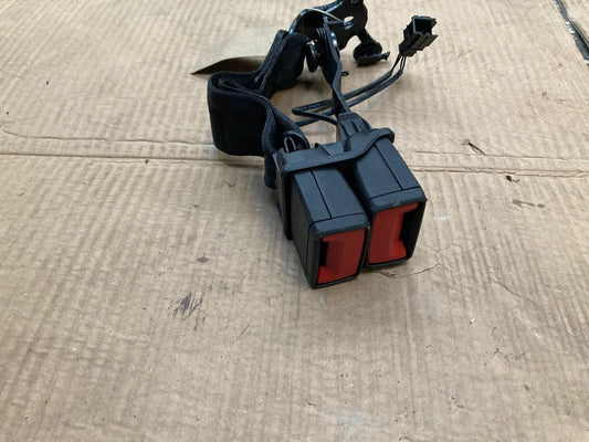 SEAT ATECA KH7 (2016-2023) Rear Middle Seat Buckle 81A857739