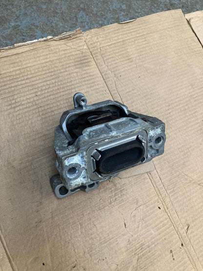 Volkswagen Passat/Audi/Skoda 2006-2014 Engine Mount Right Front 1K0199262CM