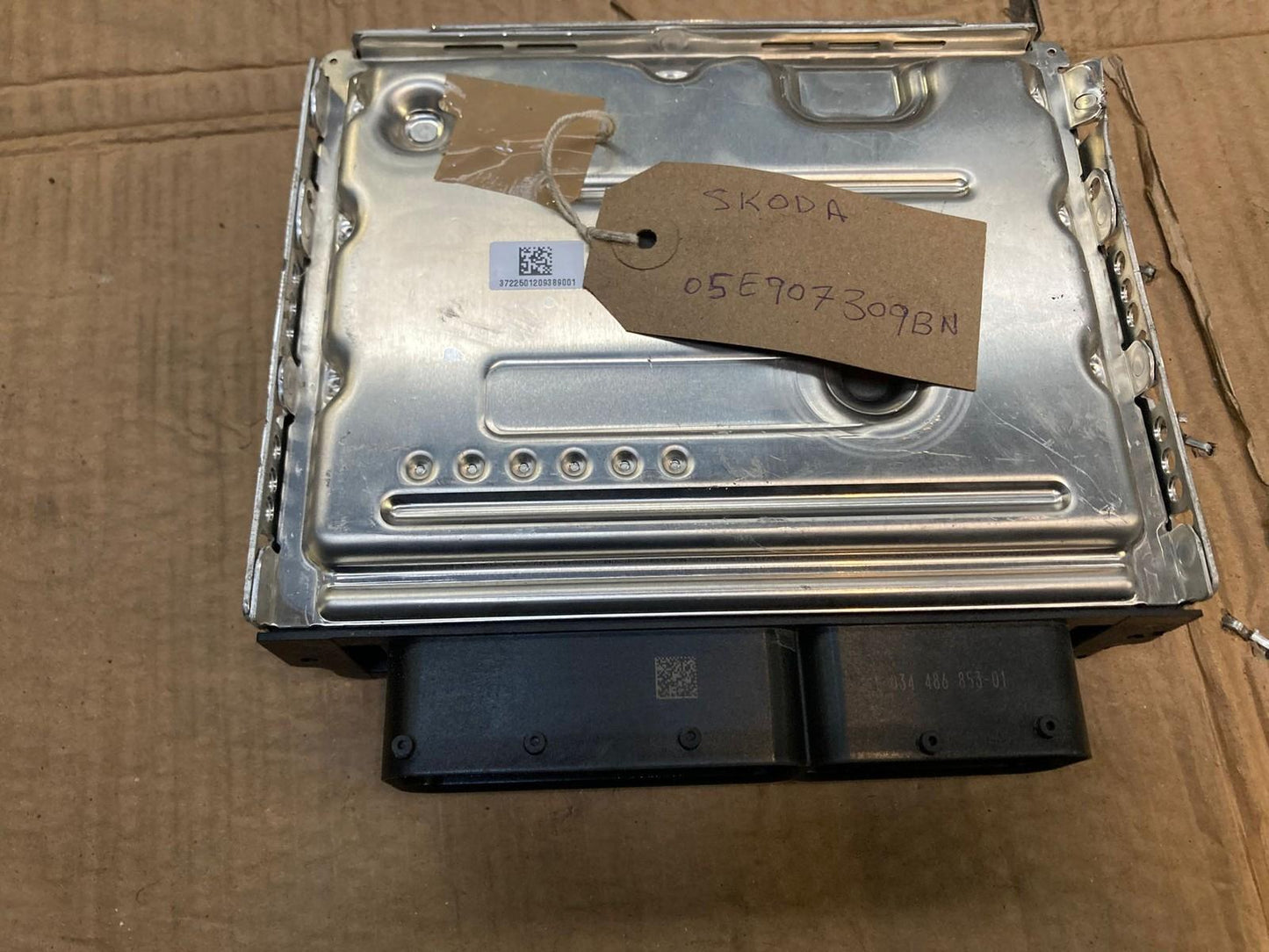 SKODA KAROQ MK1 2017-2024 Engine Control Unit 05E907309BN