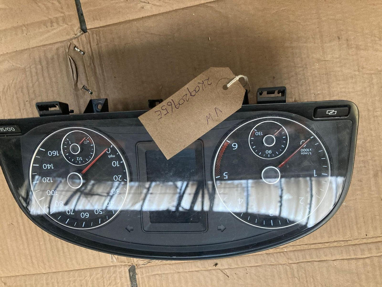 VW Caddy MK3 (2010‑15) Speedometer Instrument Cluster 2K0920965E