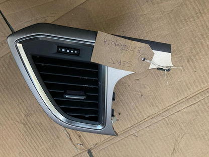 Seat Ateca 2016-2024 Right Front Dashboard Air Vent 577820902A