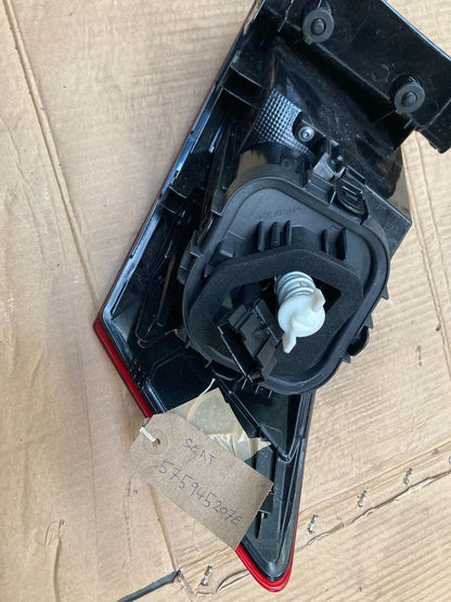 SEAT ATECA 2024 KH7 Rear Left Taillight 575945207E