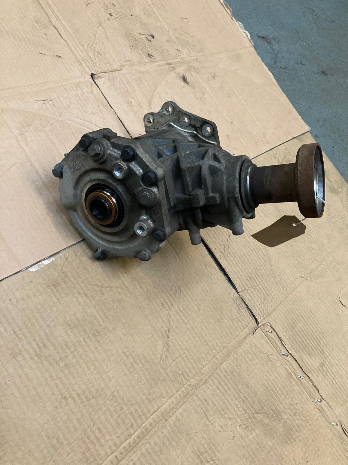 Land Rover Evoque, Discovery Sport (2013-18) Transfer Box Assembly EJ327L486AC