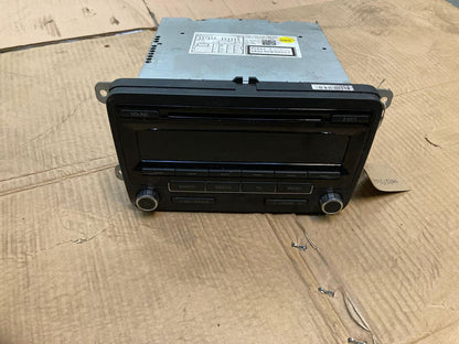 Volkswagen Golf/Passat (2009-15) CD Radio Head Unit 1K0035186AN