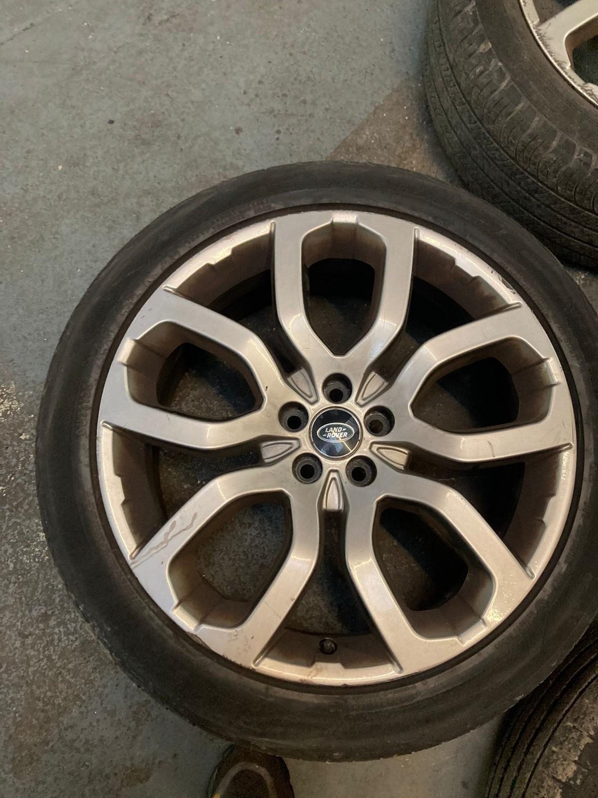 Range Rover Sport 245/45ZR20 Tyre 20 Inch – Fits L494 2014-2022