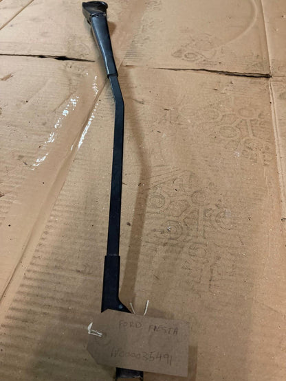 Ford Transit Custom 2013 Front Right Wiper Arm W000035491