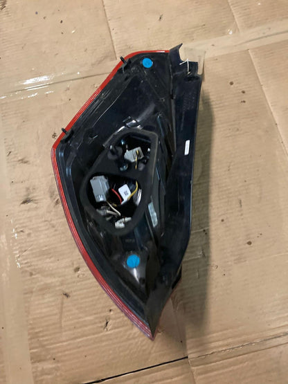 Ford Fiesta Mk7 (2013-2017) Rear Right Tail-Light C1BB13404B