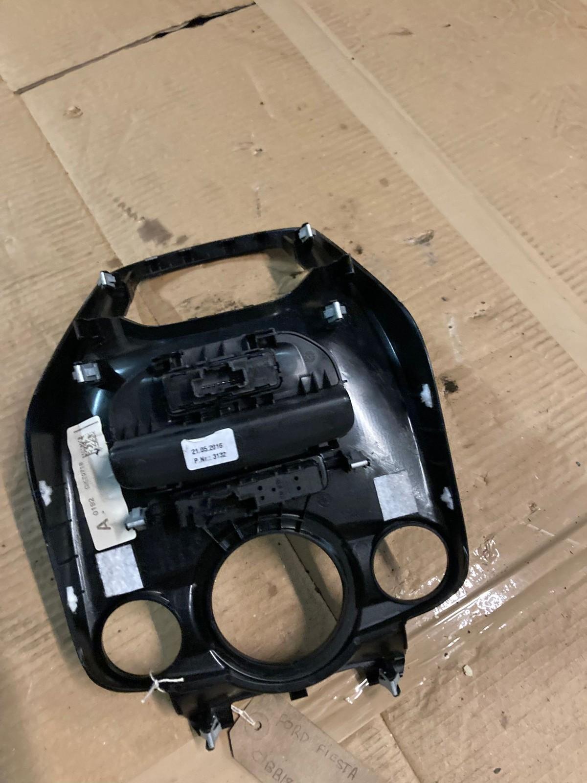 Ford Fiesta MK7 (2012-17) Centre Console Heater Control Surround Trim C1BB18D422