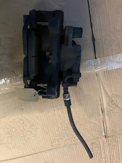 Volvo XC60 / XC90 / XC40 Front Right Brake Caliper 31665741
