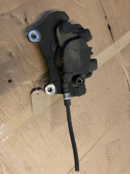 Volvo XC60 / XC90 / XC40 Front Right Brake Caliper 31665741