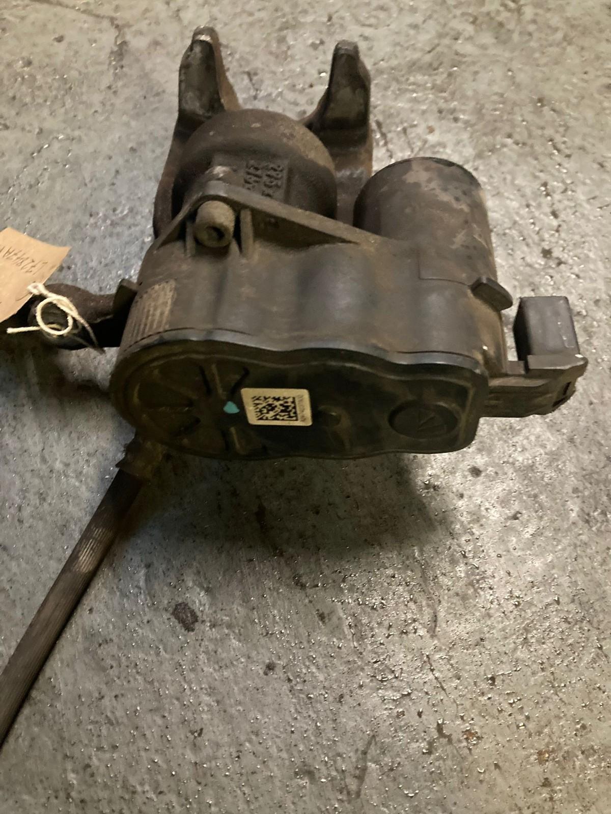 Mercedes A-Class/CLA/GLA W177/C118 (2018-Present) Rear Right Brake Caliper