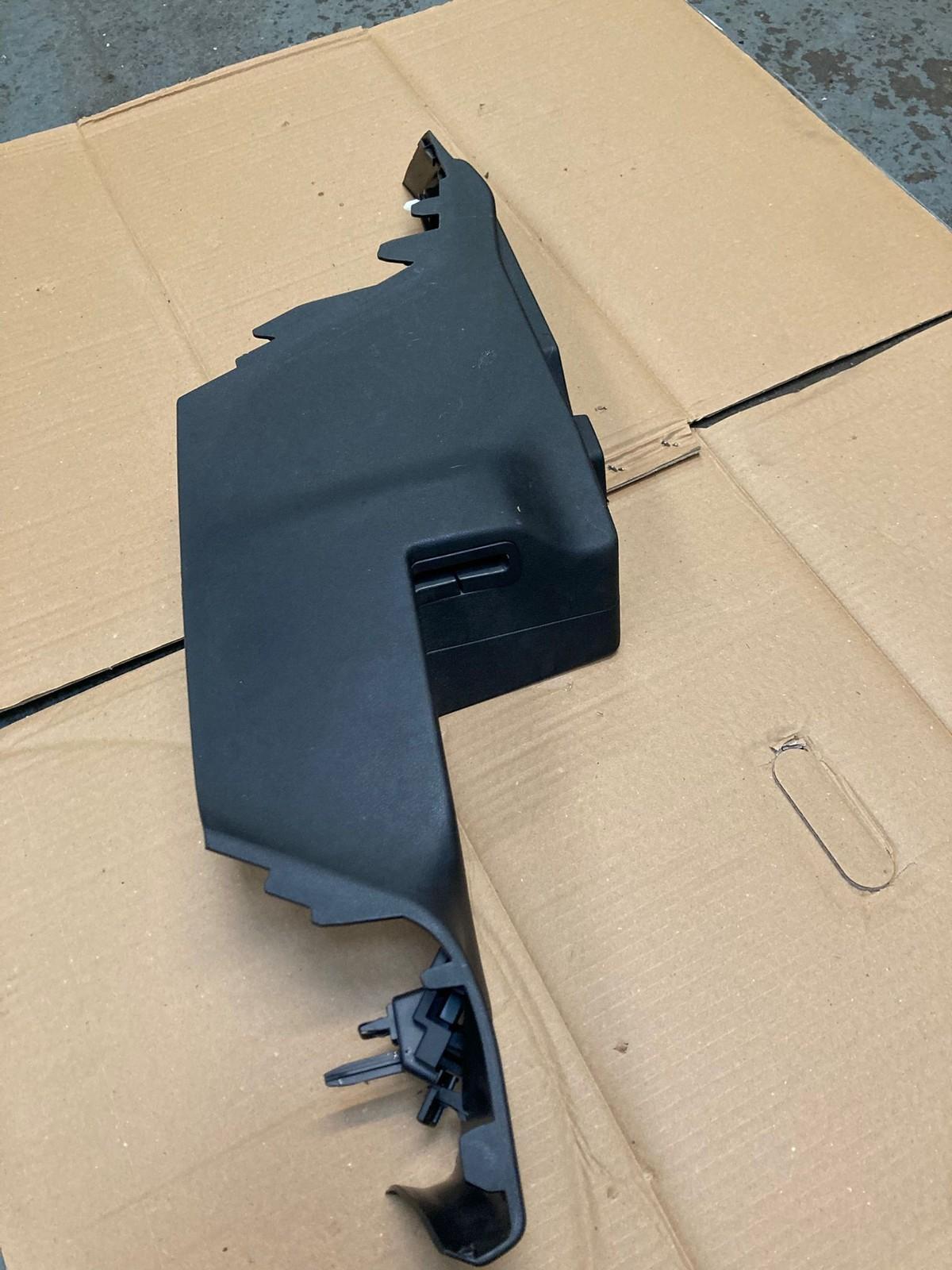 Range Rover Evoque L551 2019-2024 Right Side Interior Dashboard End Trim Panel