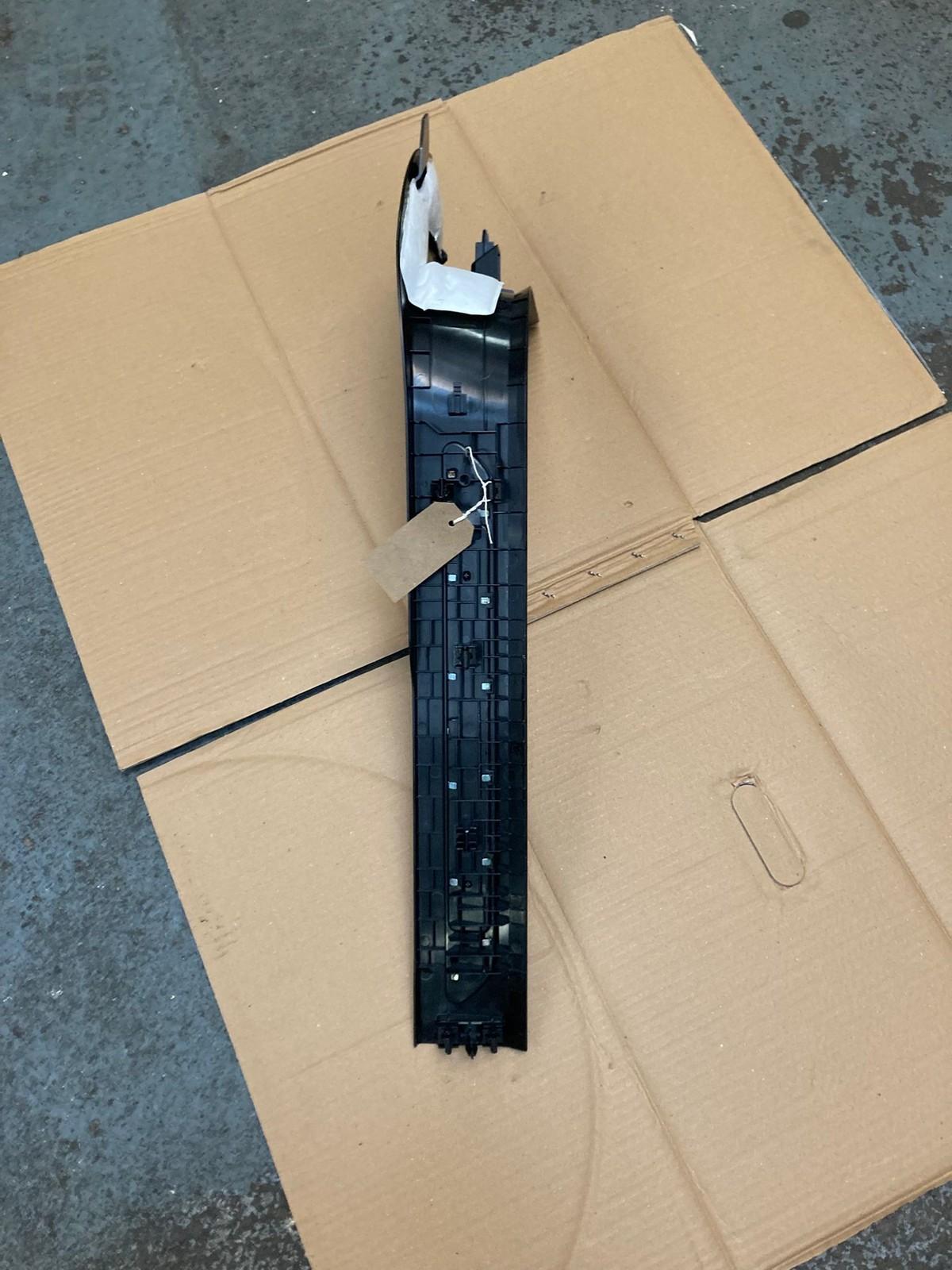 Range Rover Evoque L551 2019-2024 Right Side Interior B Pillar Trim Dynamic