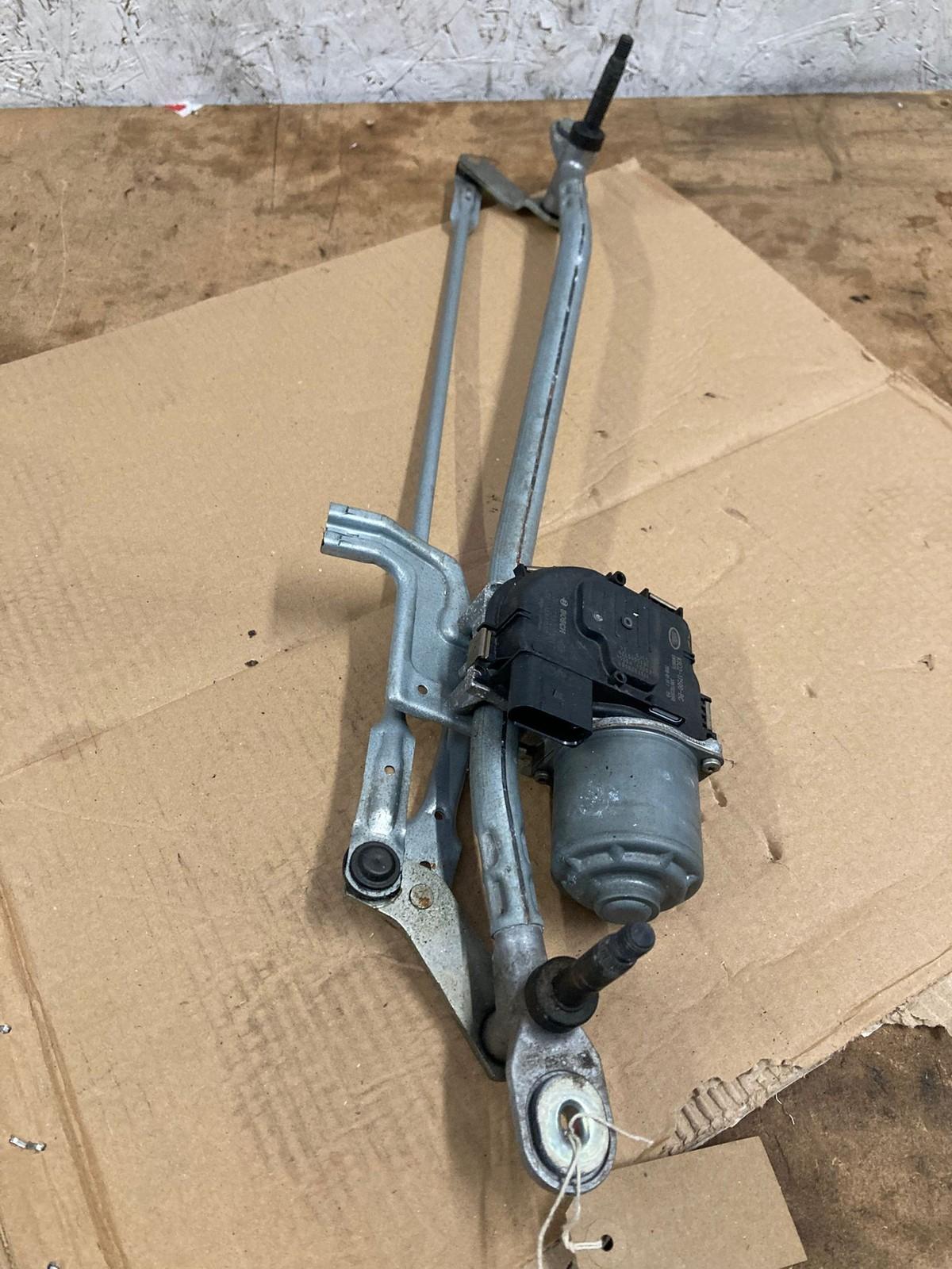 RANGE ROVER EVOQUE 2018-2023 FRONT WIPER MOTOR & LINKAGE K8D2-17500-BC
