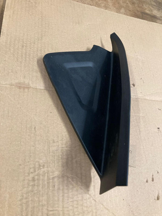 Range Rover Evoque L551 2019-2024 Dashboard End Trim Right K8D204480A